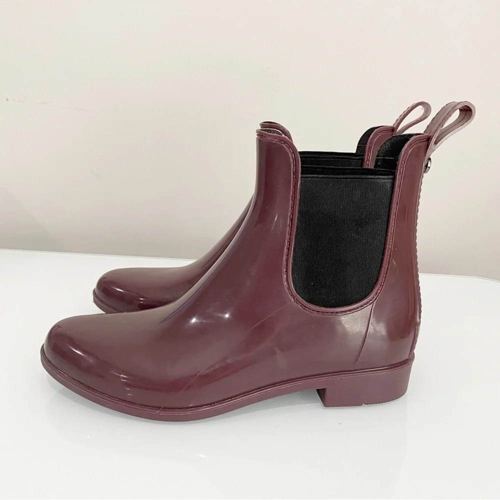 SAM EDELMAN Tinsley Chelsea Rubber Rain Bootie Sangria Size 7